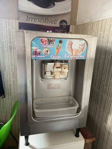 Máquina de sorvete casquinha 