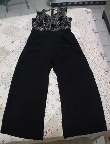 Macacão Preto - Usado em ótimo estadoo