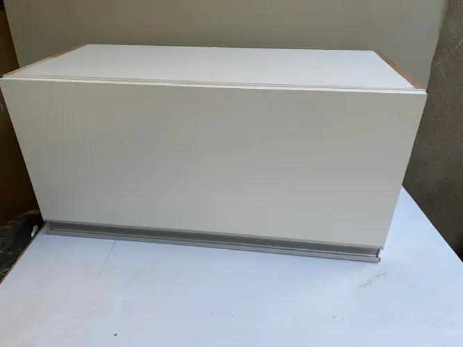 ARMÁRIO BASCULANTE MDF