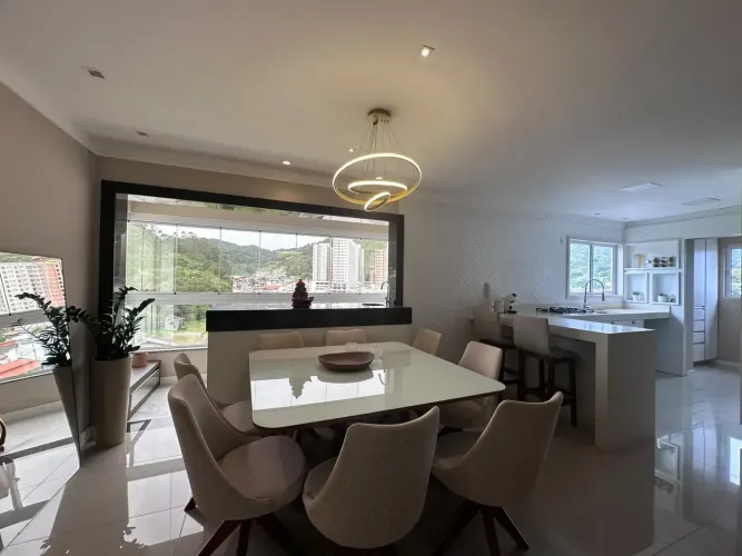Imóvel para aluguel com 83 metros quadrados com 2 quartos em Fazenda - Itajaí - SC