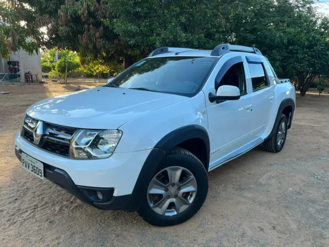 Renault Duster Oroch Dyna. 2.0 Hi-flex 16V Aut. 2017