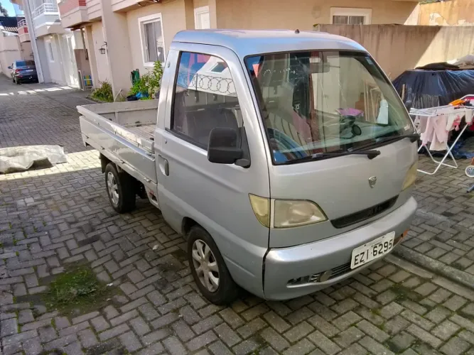 Hafei Towner Passageiro 1.0 8V 48cv 7L 5P 2011