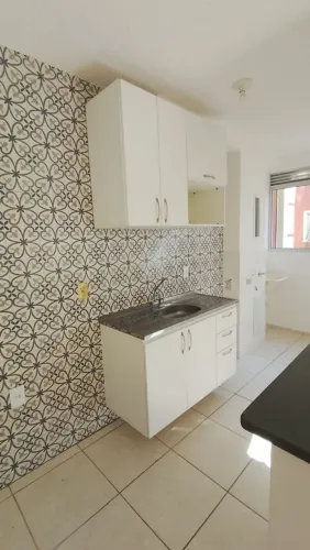 Oportunidade para morar ou investir. Vendo excelente apt no Condomínio Mar do Norte