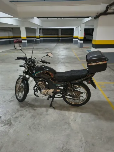 YBR 2008 KS