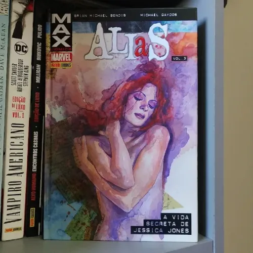 HQ Alias Volume 3 A Vida Secreta de Jessica Jones - Brian Michael Bendis - Panini