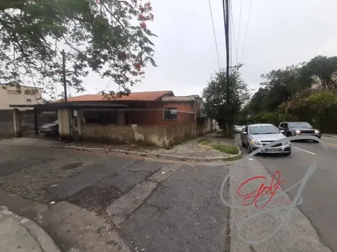 Casa térrea de esquina Rua Jihei Anzai com Av. Candido Mota - SP, 468 Ms.terreno, 294 Ms c