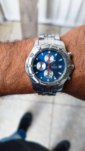 Relógio bulova suíço
