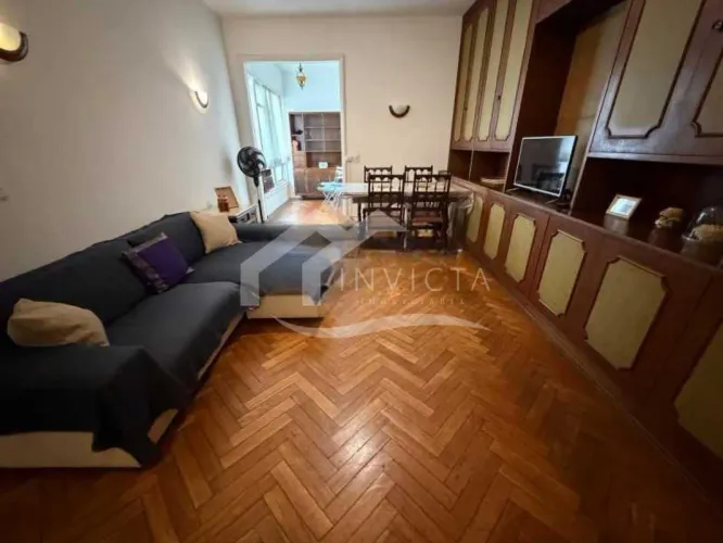 3 QUARTOS, 119M², VAGA E A POUCOS PASSOS DO ARPOADOR