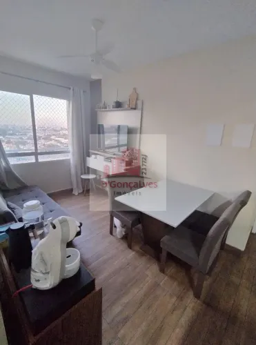 Lindo apartamento, com dois dormitórios, uma vaga de garagem. Armários planejados total. S