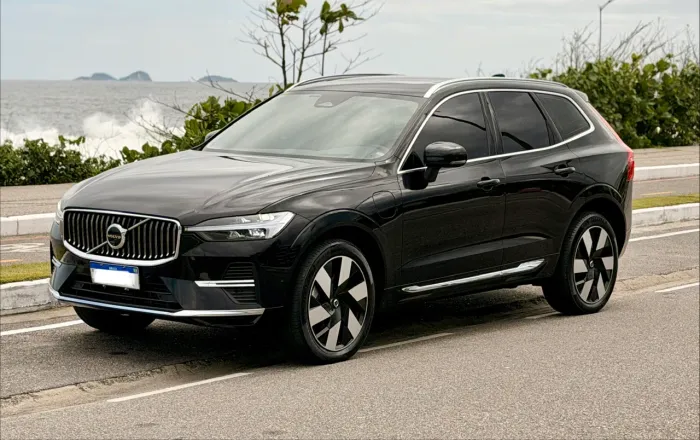 Volvo XC-60 T-8 Ultimate 2.0 AWD (híbrido) 2024