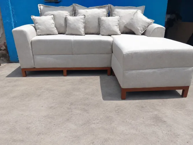 Sofá chaise luxo em tecido linho Premium 