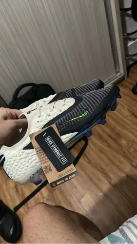 Chuteira Nike Campo Mamba Negra (TAM:43)