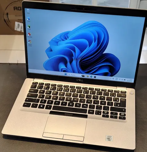 Dell latitude 5410 Core i7 10610u
