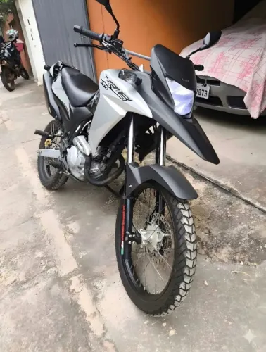 XRE 2018 SO PEGAR E ANDAR<br>APENAS VENDA NÃO TROCO