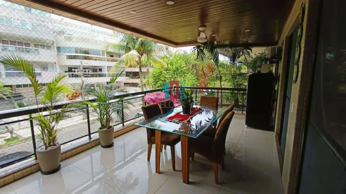 Recreio dos Bandeirantes | Apartamento 3 quartos, sendo 1 suite
