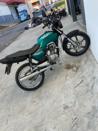 Vendo moto cg titan 2003