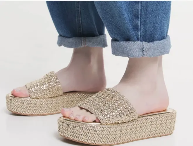 Tamanco flatform feminino