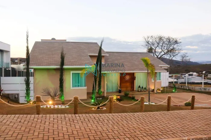 Casa em condomínio à venda, 4 quartos, 2 suítes, 4 vagas, Condomínio Gran Royalle - Lagoa