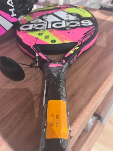 Raquete adidas