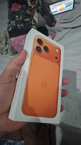 Iphone 17 pro max 256gb 1 mês de uso 