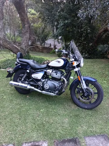 Super meteor 650