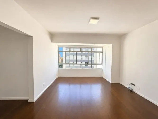 Apartamento 2 Suítes | Costa Azul | 80 m² | Excelente Localização