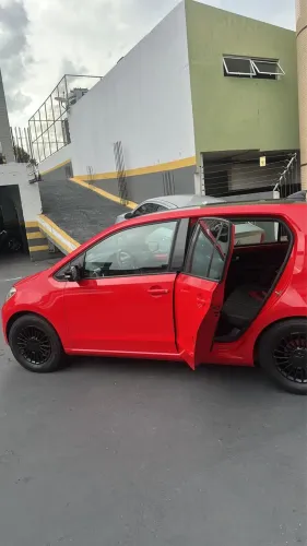 Volkswagen Up! RUN I Motion 1.0 Total Flex 12V 5P 2017