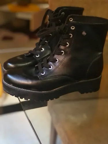 Bota dakota novinha 