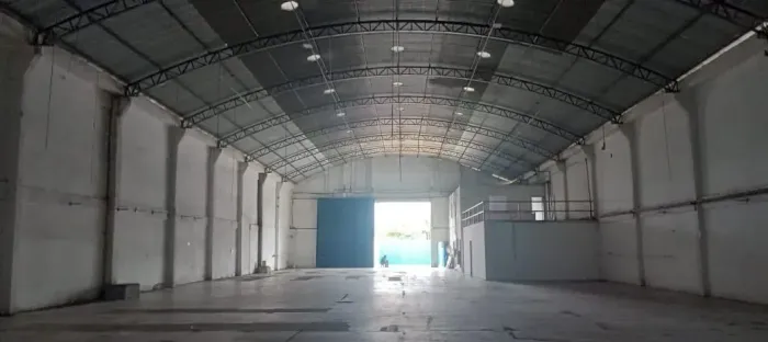 GALPÃO P/ LOCAÇÃO MED. 1000 M2  COROADO PRÓX. AO DISTRITO INDUSTRIAL C/ AVCB E HABITE SE T