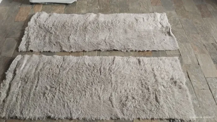 2 Tapetes para beira de cama