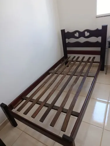 Cama de Solteiro