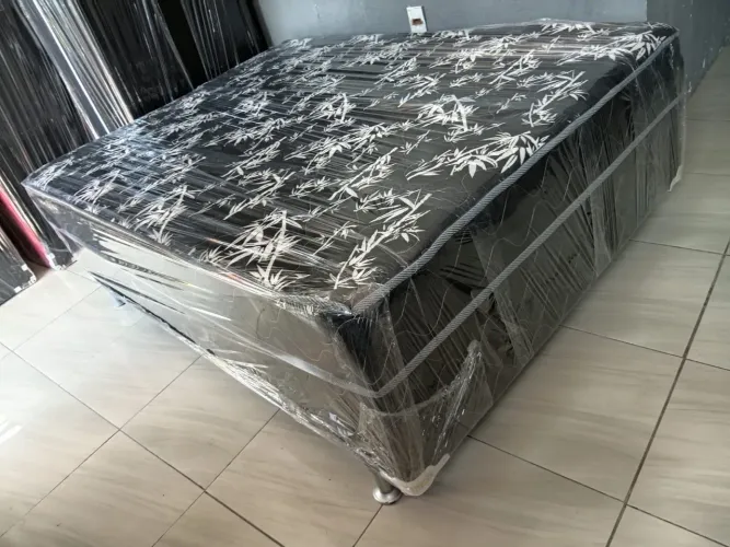 Cama box de mola casal confortável nova 450$ Entrega grátis 
