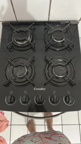 Vendo fogão Esmaltec 4 bocas