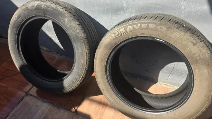 Par de Pneus SAVERO SUV 215/60R17 96H