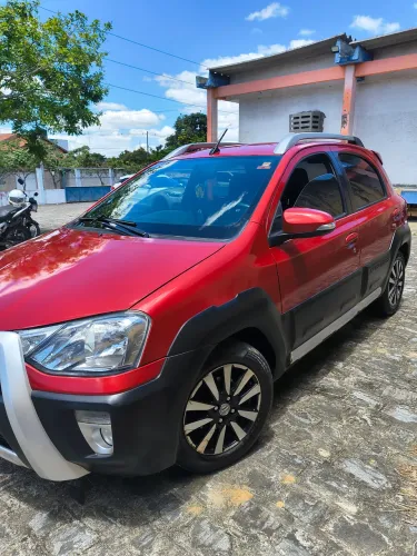 Toyota Etios Cross 1.5 Flex 16V 5P Aut. 2018
