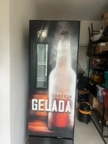 Cervejeira metal frio 572 litros nova