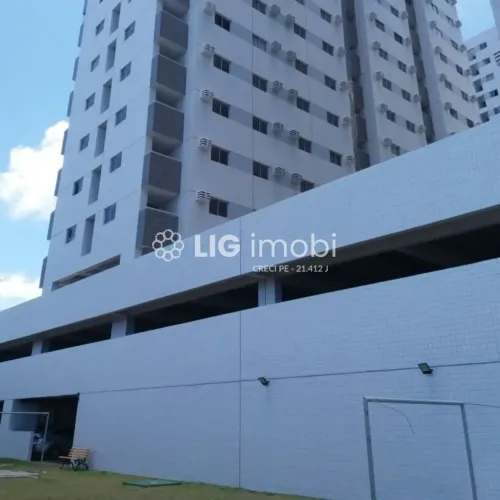 Oportunidade de venda no Shopping Park Special. Andar Alto com armários fixos e lazer comp