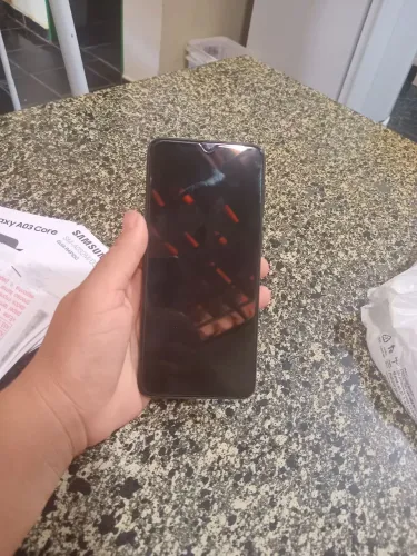 Celular A03 pouco tempo de uso em boas condições sem marca de uso nota fiscal incluso 