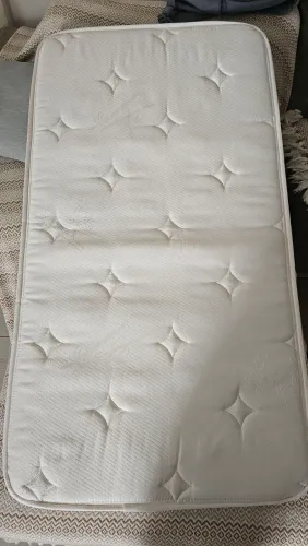 Colchão para berço americano D18 - 130 x 70 x 10 cm - com capa antivazamento