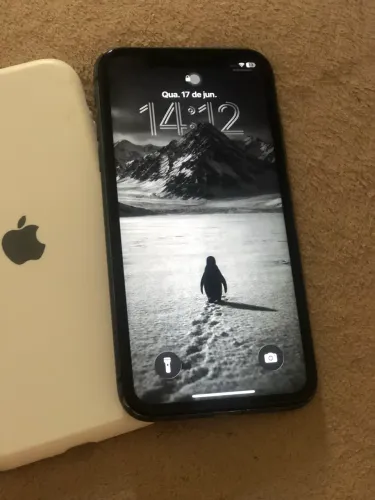 iPhone 11