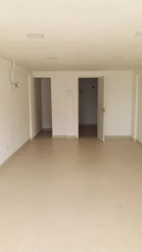 Comercial para locação em rua pública, SÃO JOSÉ, Recife, PE