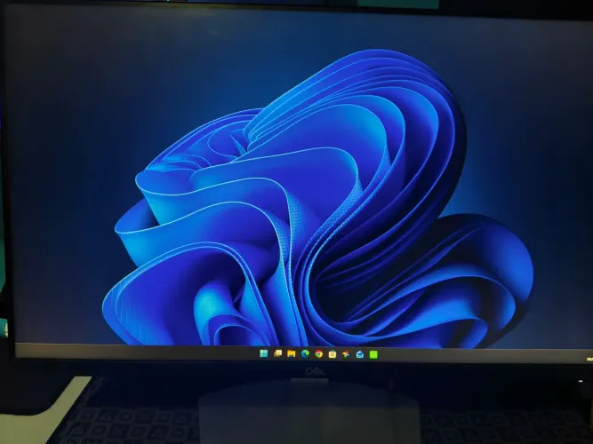 Monitor DELL 24 POLEGADAS TALA INFINITA