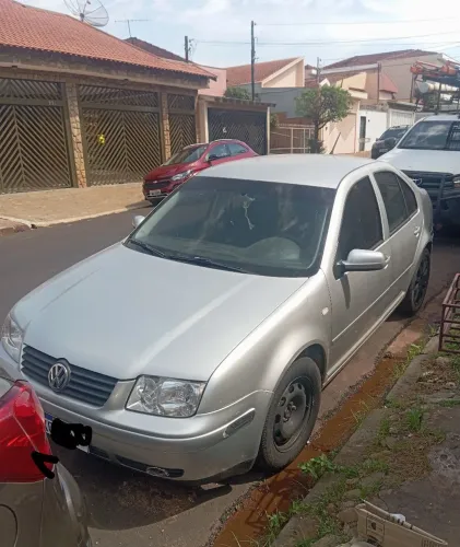 Volkswagen Bora 2.0/ 2.0 Flex 8V Mec. 2001