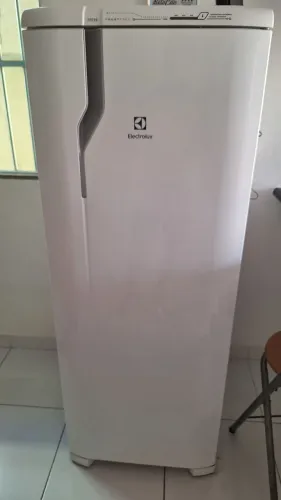 Geladeira RFE39