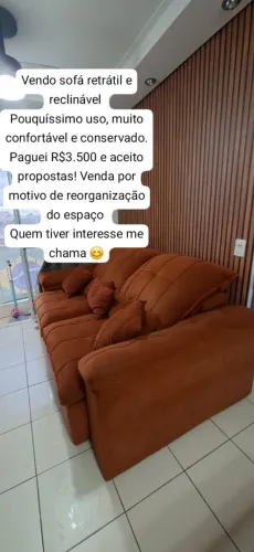 Sofá retrátil e reclinável seminovo