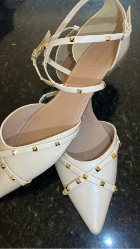 Sapatilha off-white 41