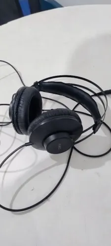 Fone de ouvido Akg