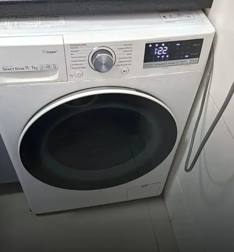 Máquina lava e seca 