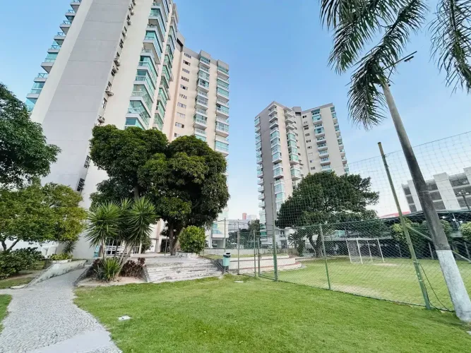 PORTEIRA FECHADA - Apartamento 2 quartos Reformado com Vista para o Canal de Camburi
