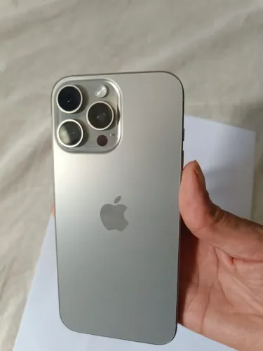 iPhone 16 Pro Max 256GB Impecável ? Nota Fiscal ? R$ 6.000 à vista